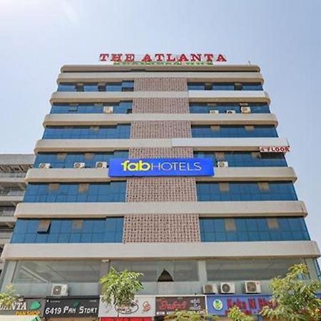 Fabhotel The Heaven Ahmedabad Bagian luar foto