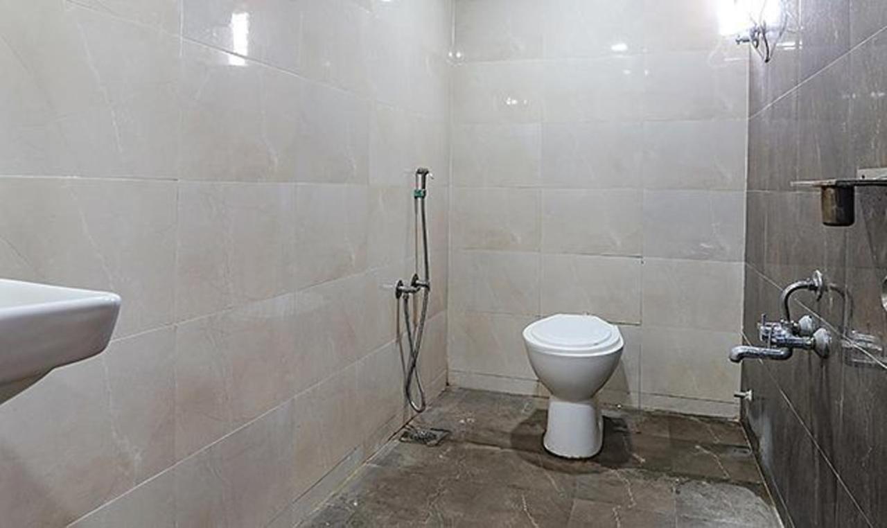 Fabhotel The Heaven Ahmedabad Bagian luar foto