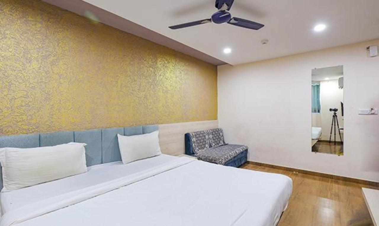 Fabhotel The Heaven Ahmedabad Bagian luar foto