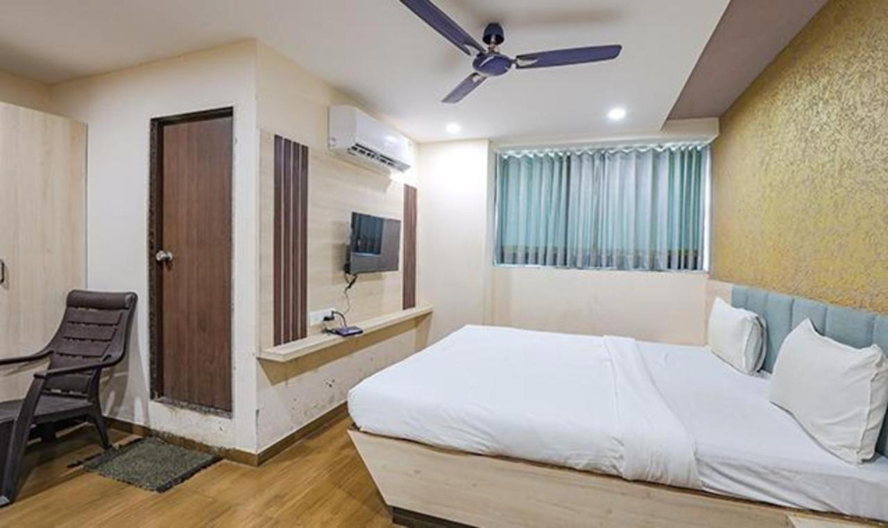Fabhotel The Heaven Ahmedabad Bagian luar foto